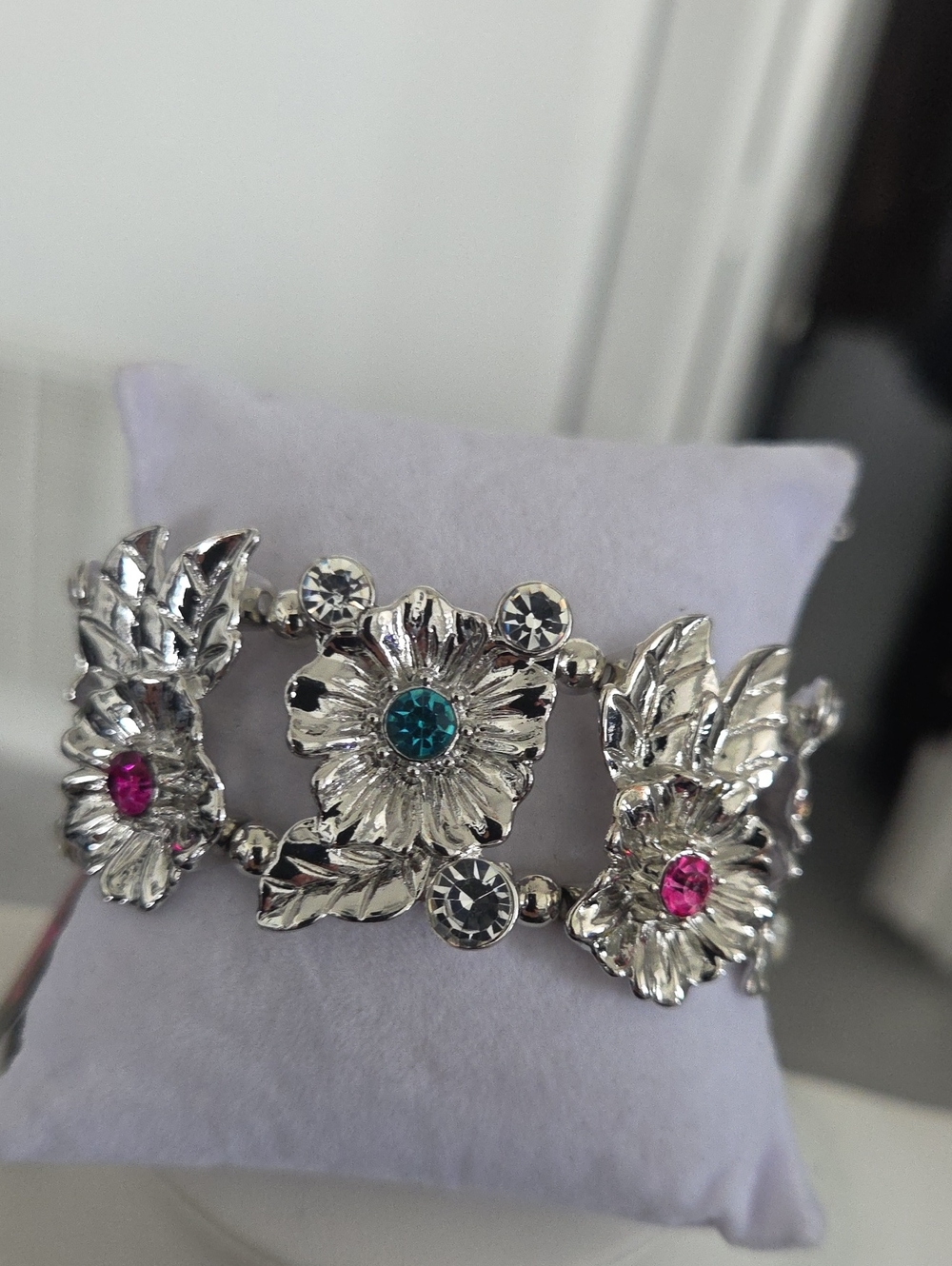 Paparazzi Head Turning Harmony Multi Bracelet NWT